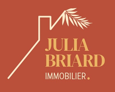 Julia BRIARD